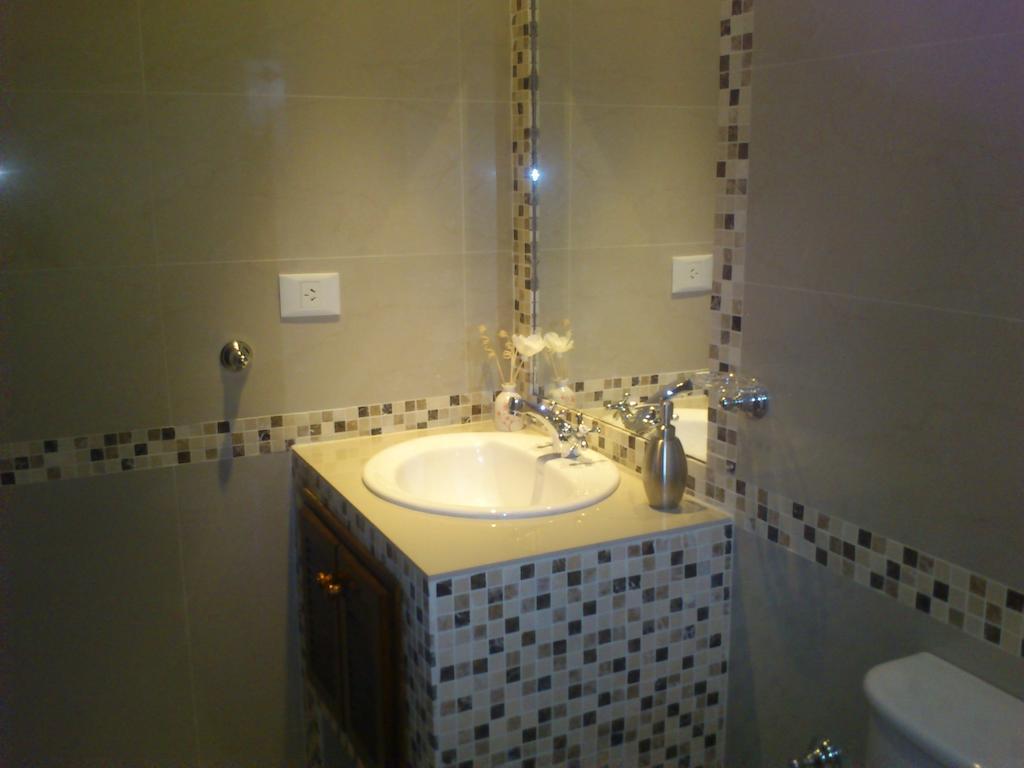Altos Del Lago Departamentos 엘 칼라파테 객실 사진