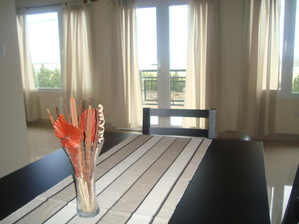 Altos Del Lago Departamentos 엘 칼라파테 외부 사진