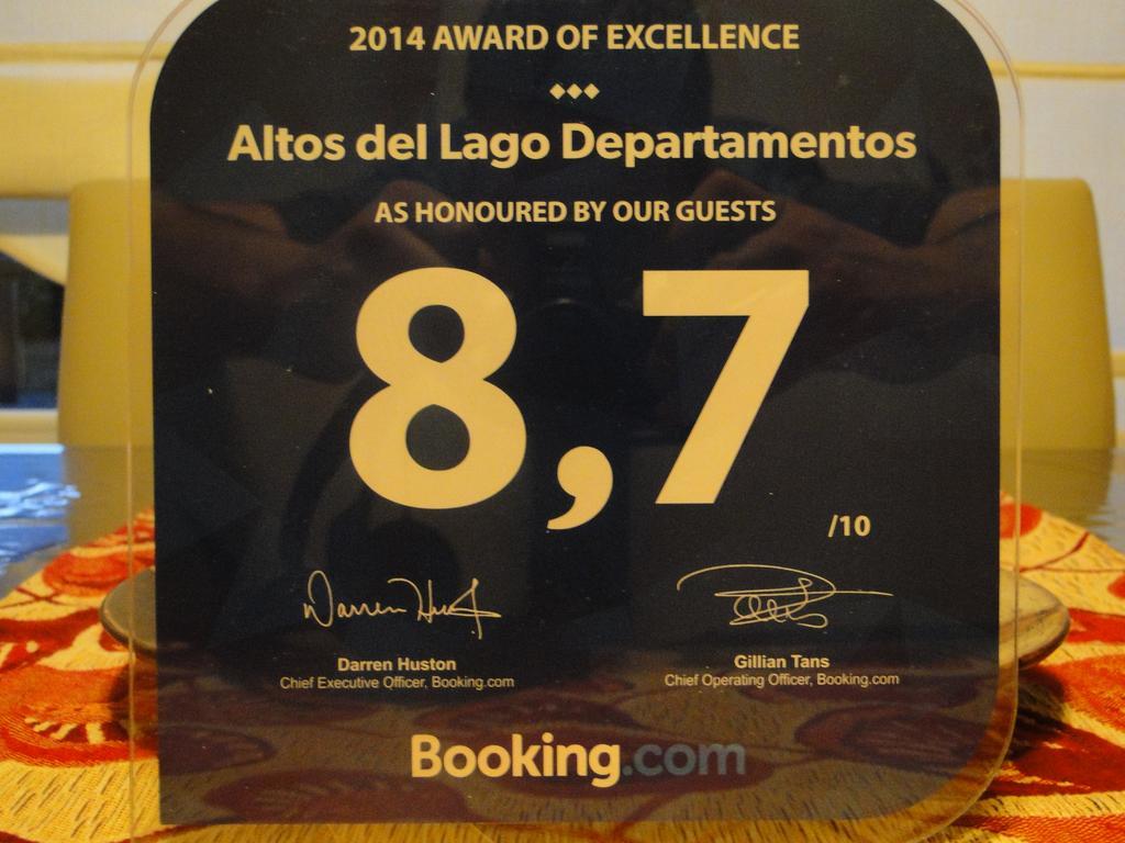 Altos Del Lago Departamentos 엘 칼라파테 외부 사진